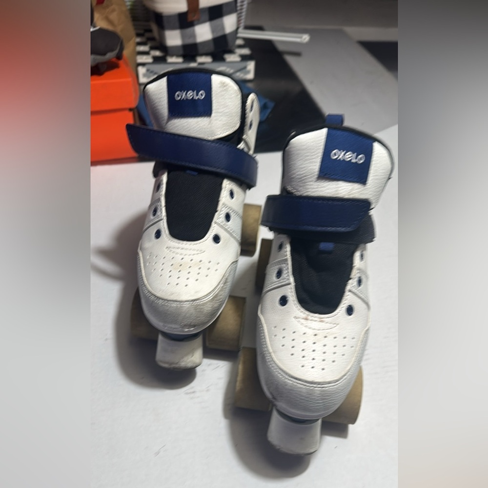 Oxelo White and Blue Kids Roller Skates